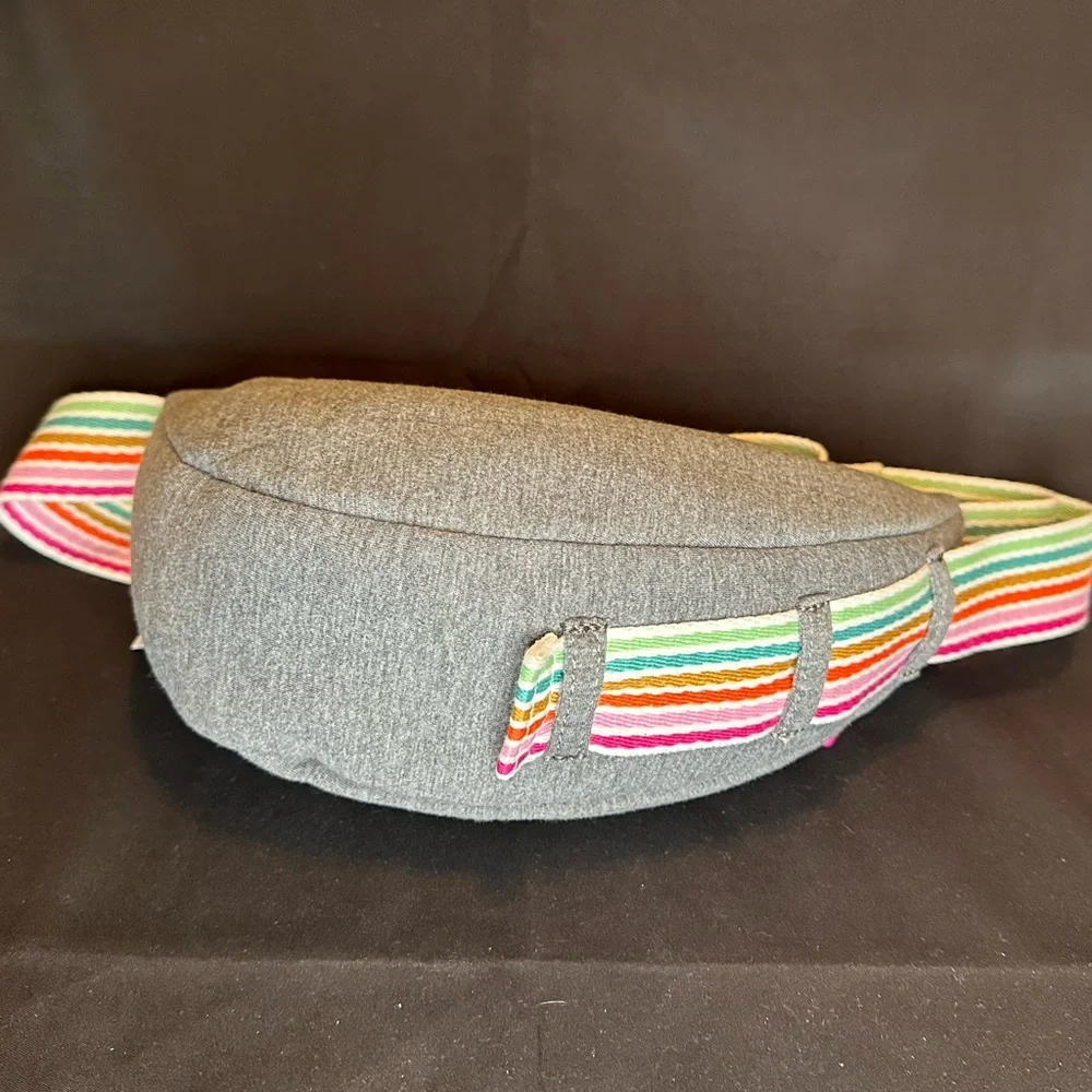 Wildfox Heather Sling Bag with Colorful Strap - Picture 4 of 4